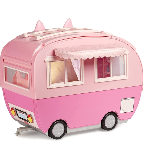Na Na Na Surprise Kitty-Cat Camper Playset, Pink Toy Car, Opens to 3 feet wide - Picture 4 of 12